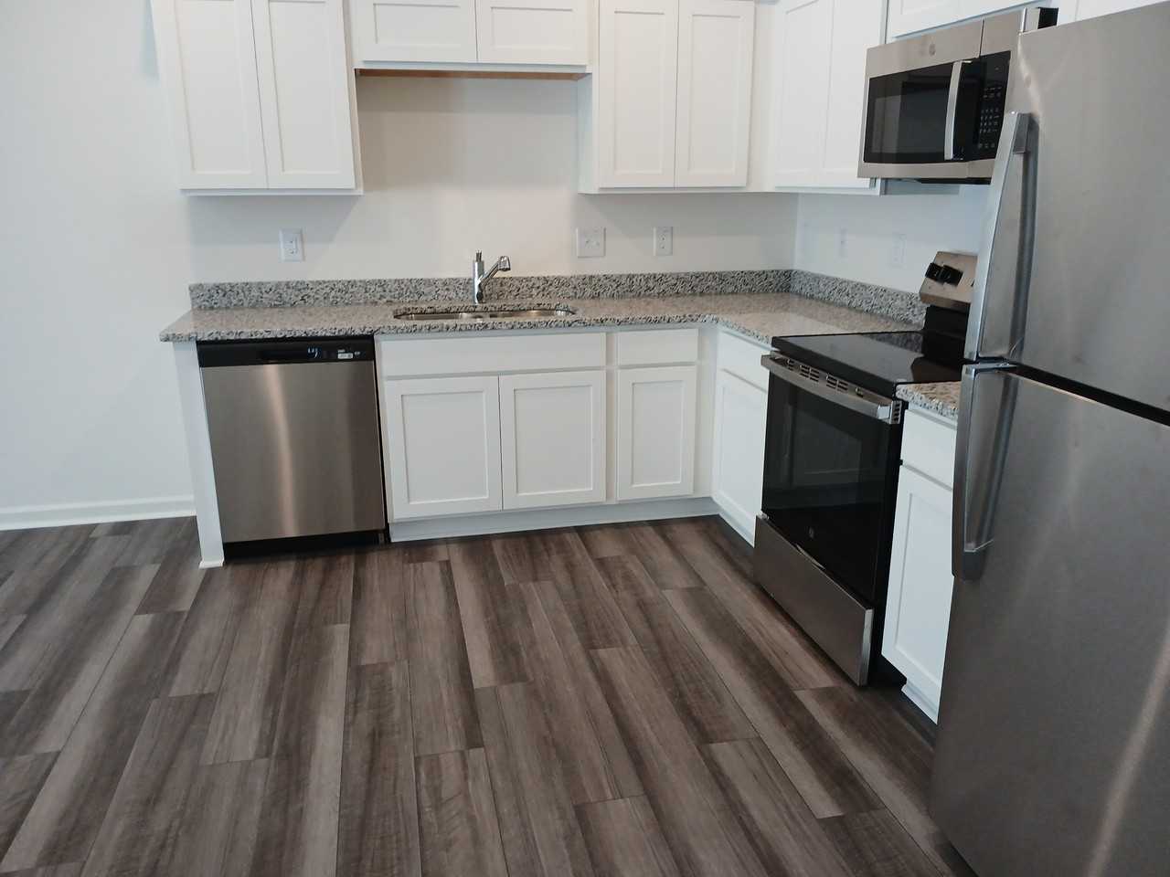 3016 Furlong Dr - Photo 7 of 34