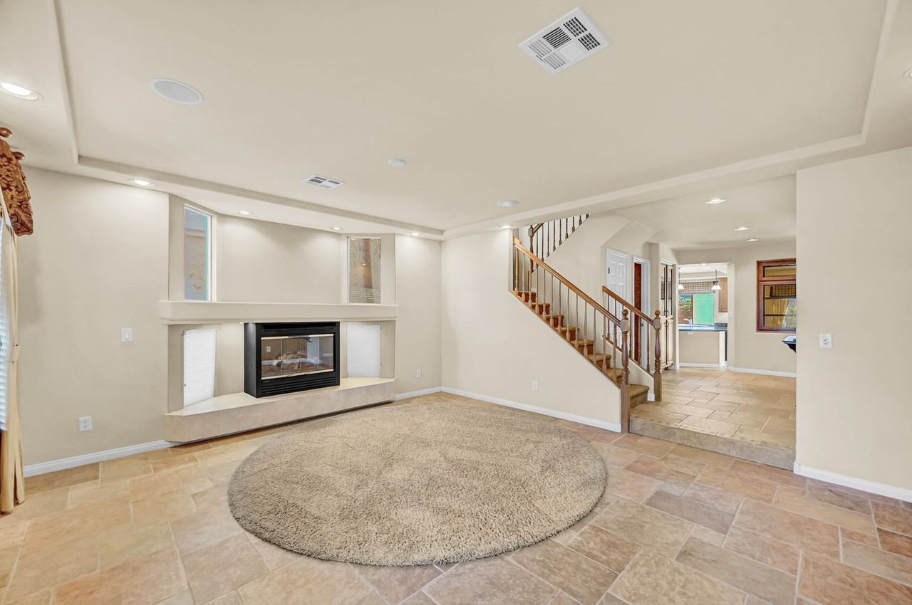 4985 Adrian Fog Avenue - Photo 5 of 50