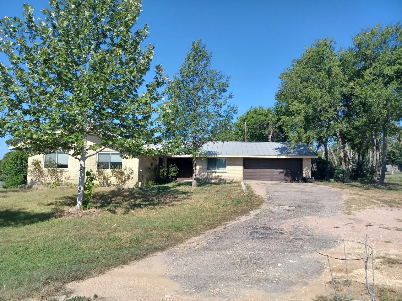 11158 Circle Dr #NA - Photo 2 of 5