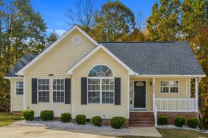 featured image of 3626 Enduring Freedom Dr