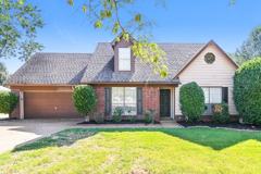 6422 Manchester Dr - Photo 1 of 1