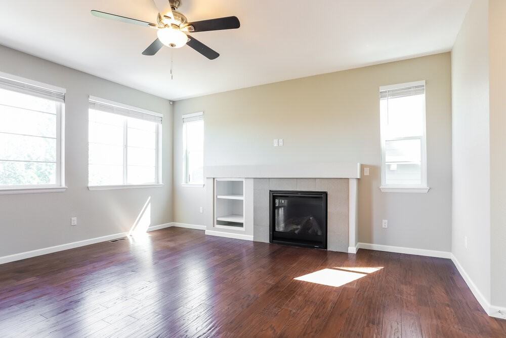 3305 Riverwood Way - Photo 6 of 18