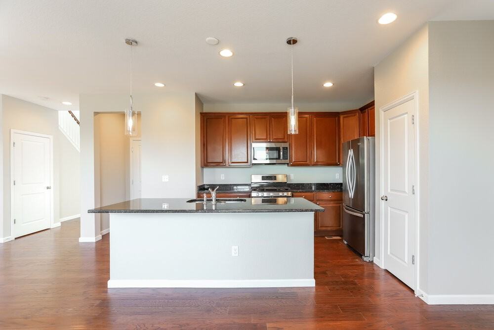 3305 Riverwood Way - Photo 7 of 18