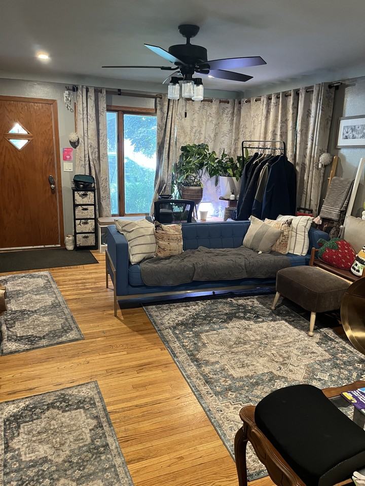 550 18th Avenue North - Photo 5 of 8