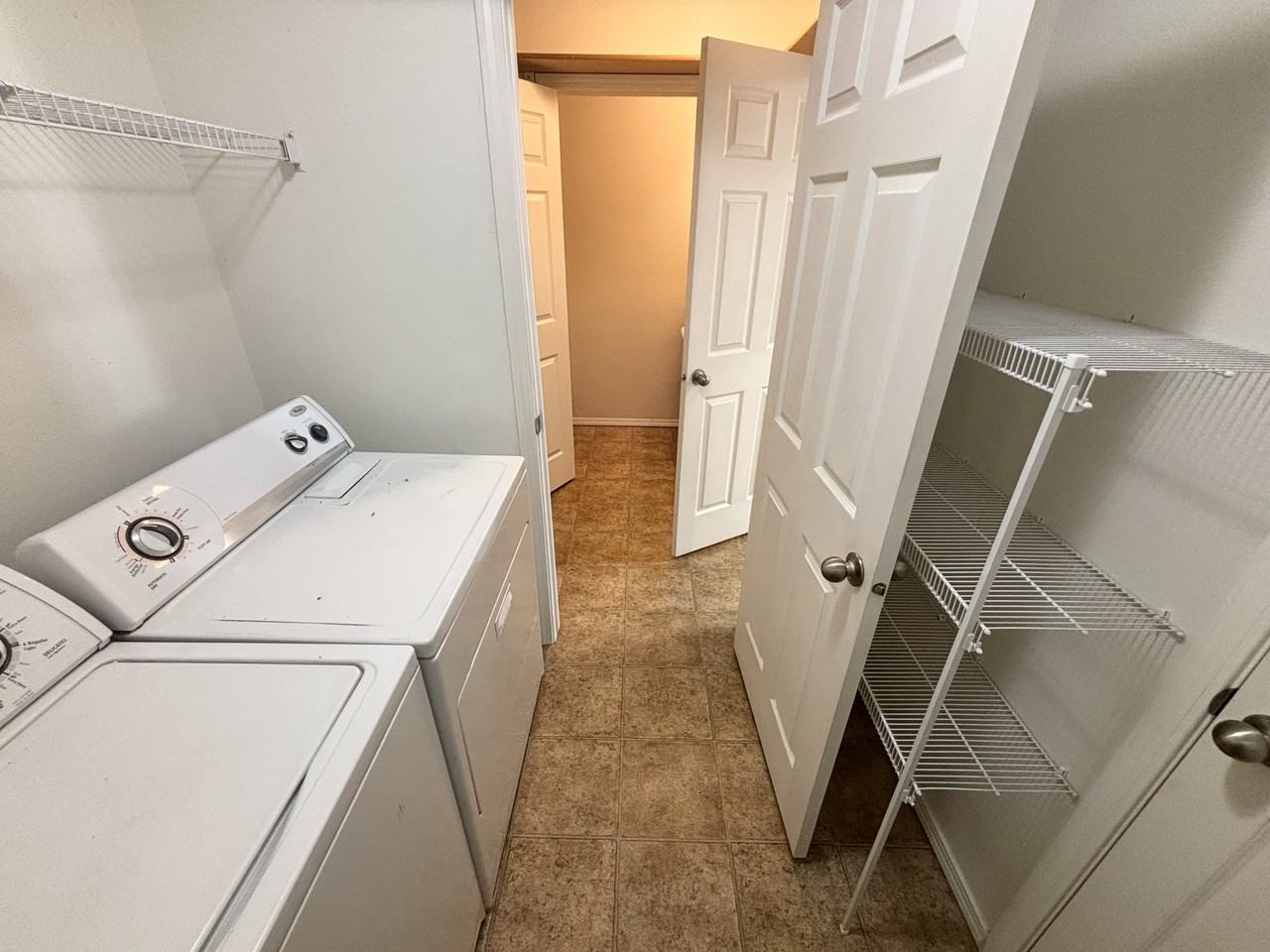 432 Southwest - Photo 5 of 48