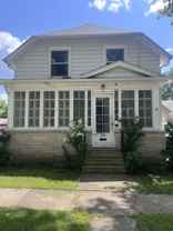 206 E Chestnut St - Photo 1 of 1