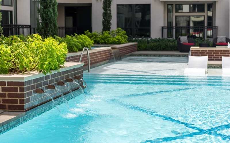 1517 Main St - Photo 7 of 18