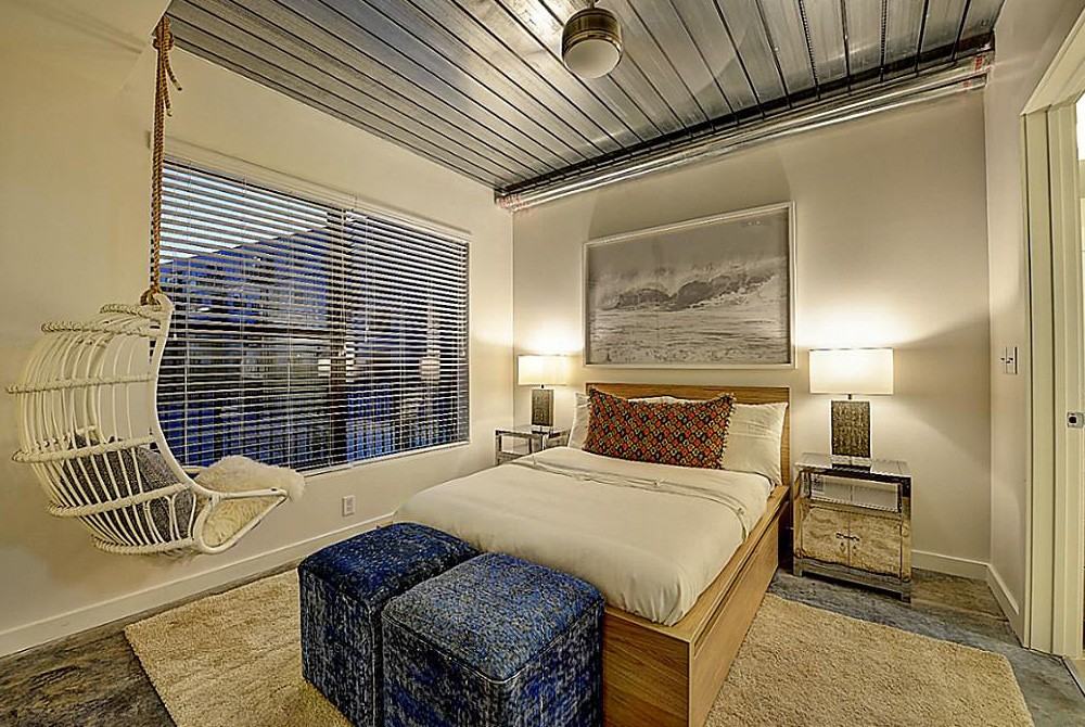 MAIN & - Photo 5 of 14