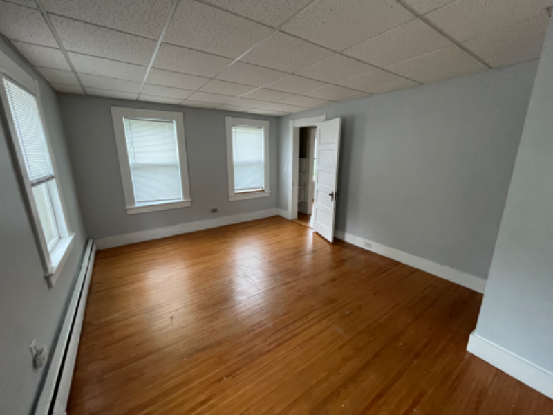 38 Main St #D - Photo 3 of 8