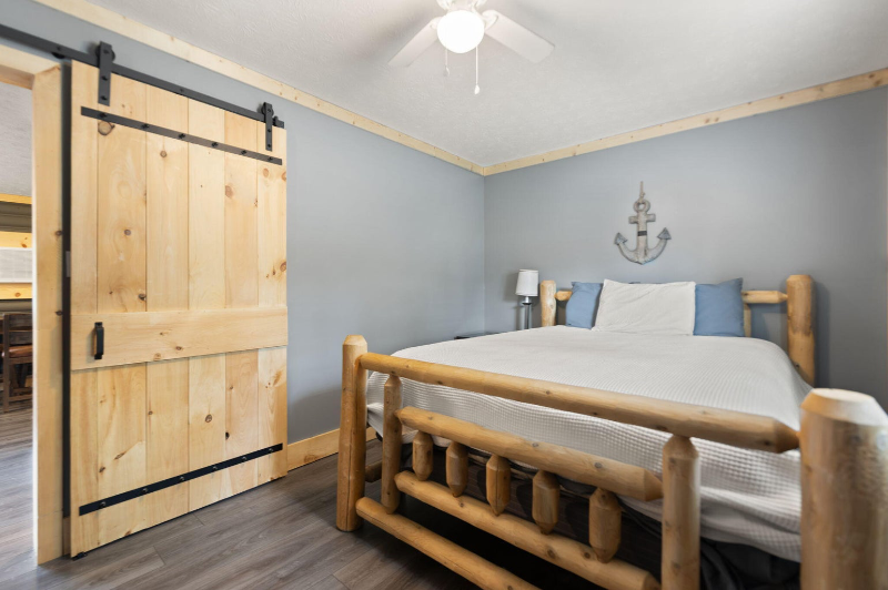 81 Lees Ford Dock Rd #8 - Photo 7 of 23