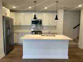 10905 Fountain Pl N - Photo 1 of 1