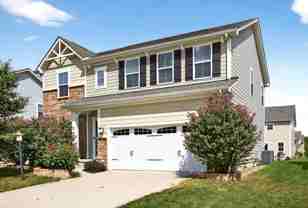 163 Mcnamara Loop - Photo 1 of 1