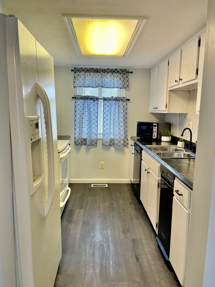 7159 Springboro Pike #7159 - Photo 4 of 23