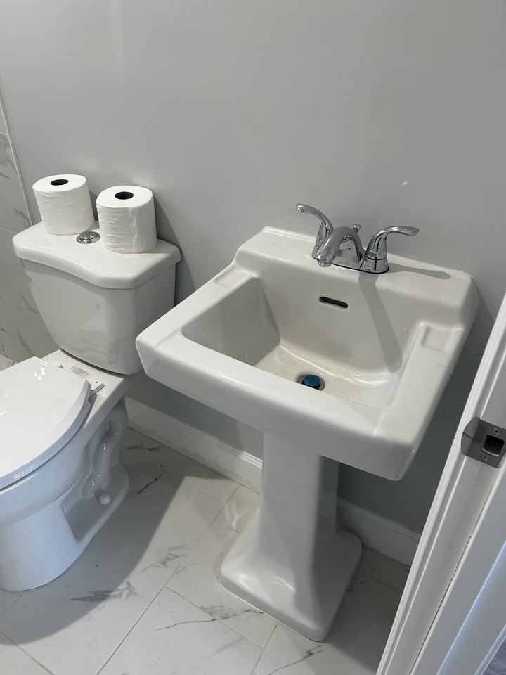 7814 1/2 Lindley Avenue - Photo 5 of 14