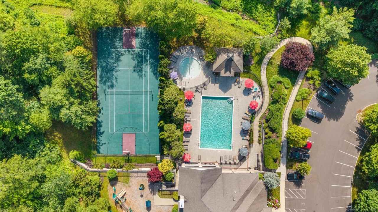 2 Dogwood Court #2 - Photo 2 of 40