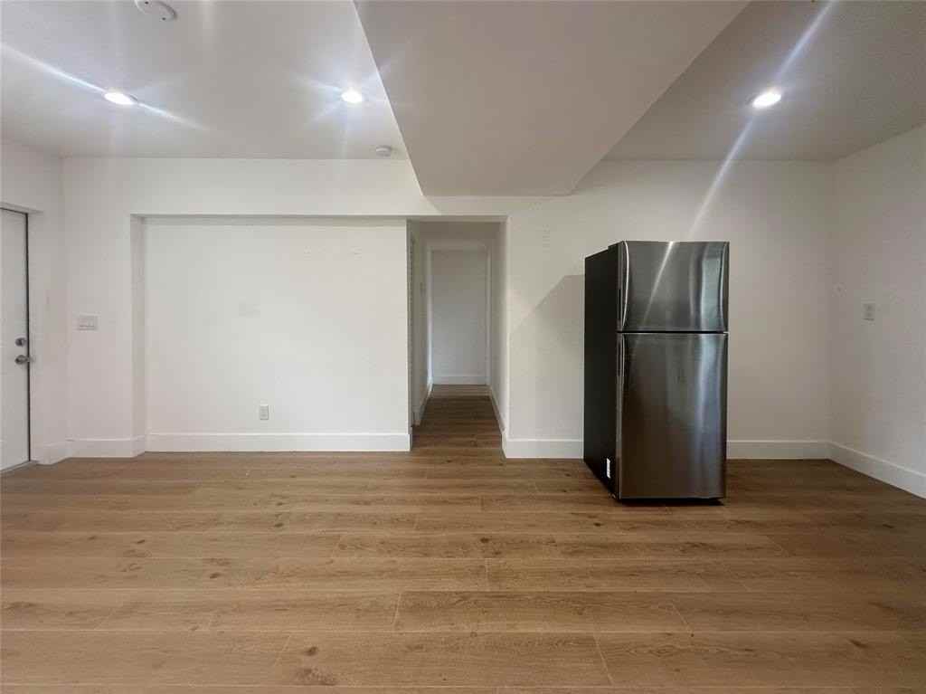 1230 S Federal Hwy #1 - Photo 6 of 16