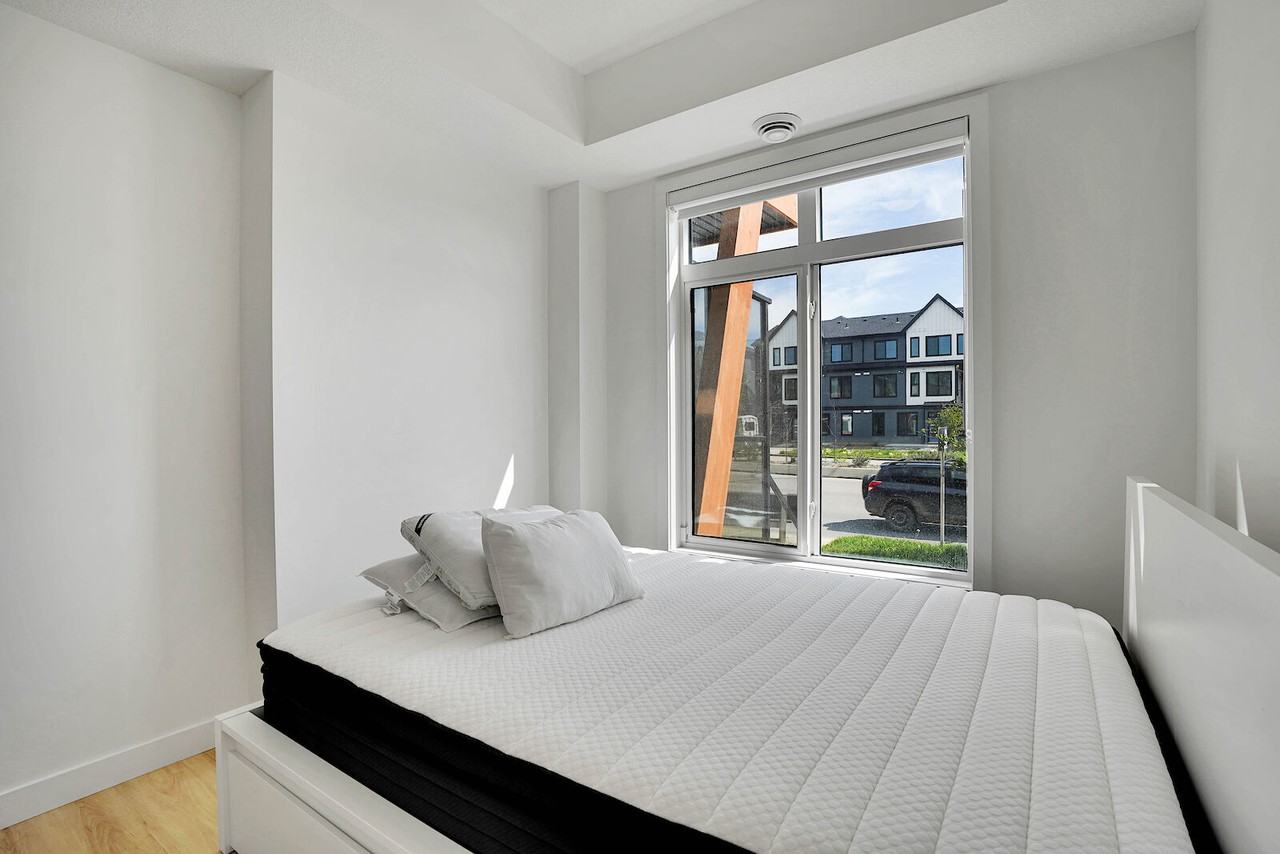 8 Seton Circle Southeast - Photo 7 of 12