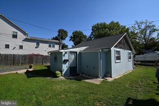 2531 School House Ln - Photo 1 of 1
