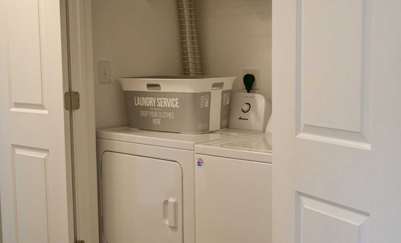 The Woodlands - Photo 2 of 29