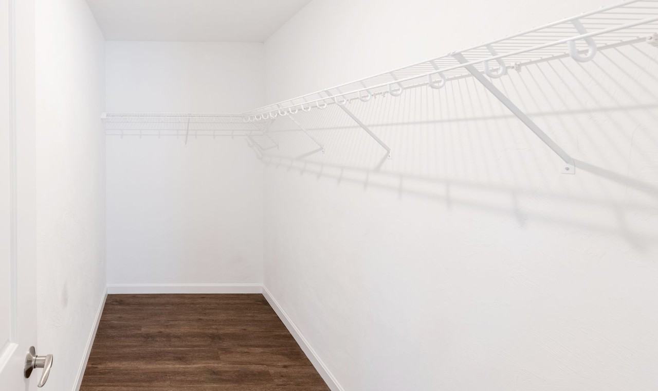 The Woodlands - Photo 5 of 29