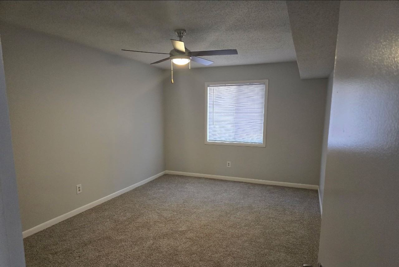 Centra Villa Apartments - Photo 5 of 13