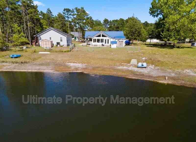2447 Frink Lake Dr - Photo 2 of 27