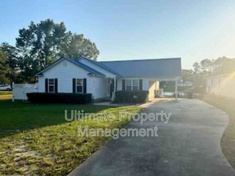 2447 Frink Lake Dr - Photo 3 of 27