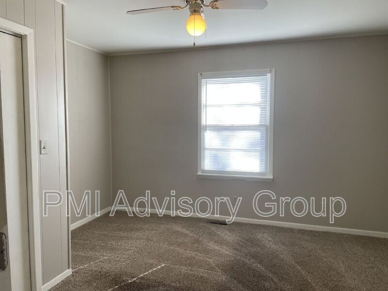 1659 Sw 21st St - Photo 7 of 14