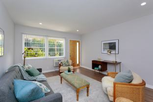 euc496 - Photo 1 of 1