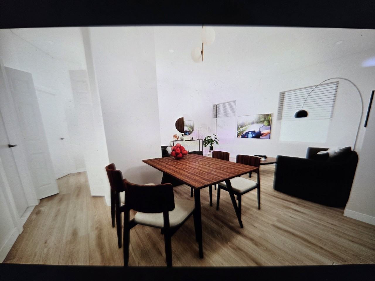 4115 Chemin de la Côte-des-Neiges - Photo 2 of 3