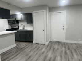 featured image of 1114 W Santa Ana Blvd