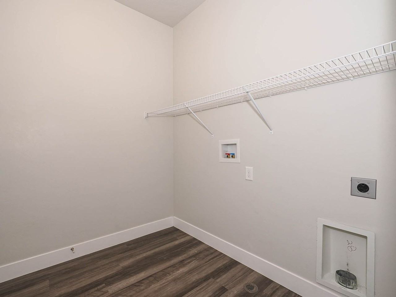 14474 S Renner Ln - Photo 2 of 28