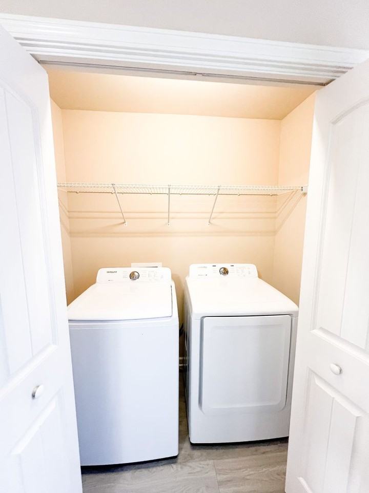 2267 Mccormick Ln - Photo 6 of 12