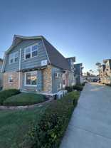 10303LaRe - Photo 1 of 1