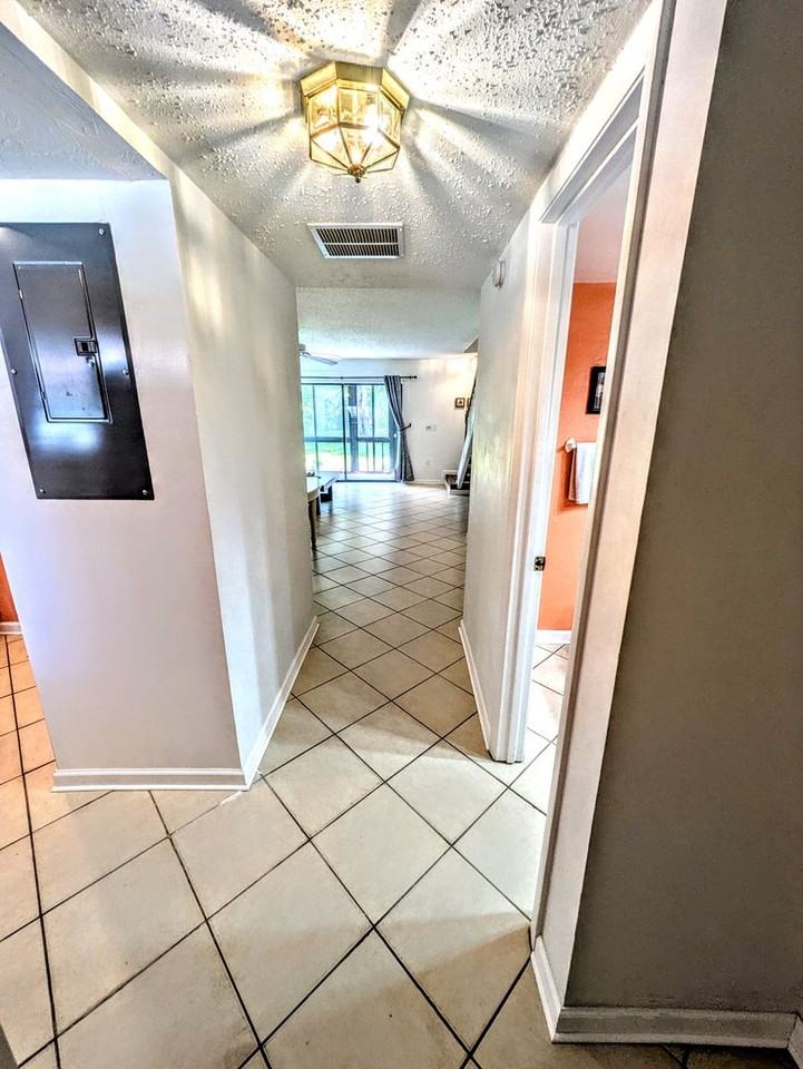 1626 Stickney Point Rd #102 - Photo 6 of 49