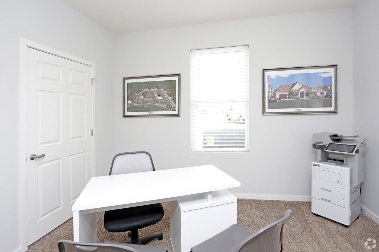 Aspen Grove Apartments - Photo 3 of 12