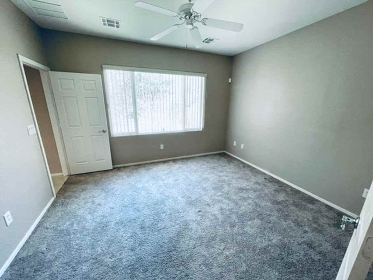 2360 Mystic Star St - Photo 6 of 33