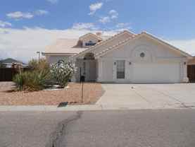 15 Pinon Ave - Photo 1 of 1