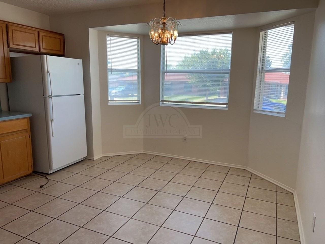 4603 Stallion Dr - Photo 3 of 22