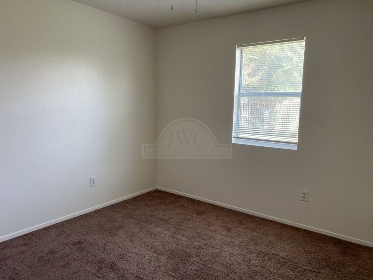 4603 Stallion Dr - Photo 6 of 22