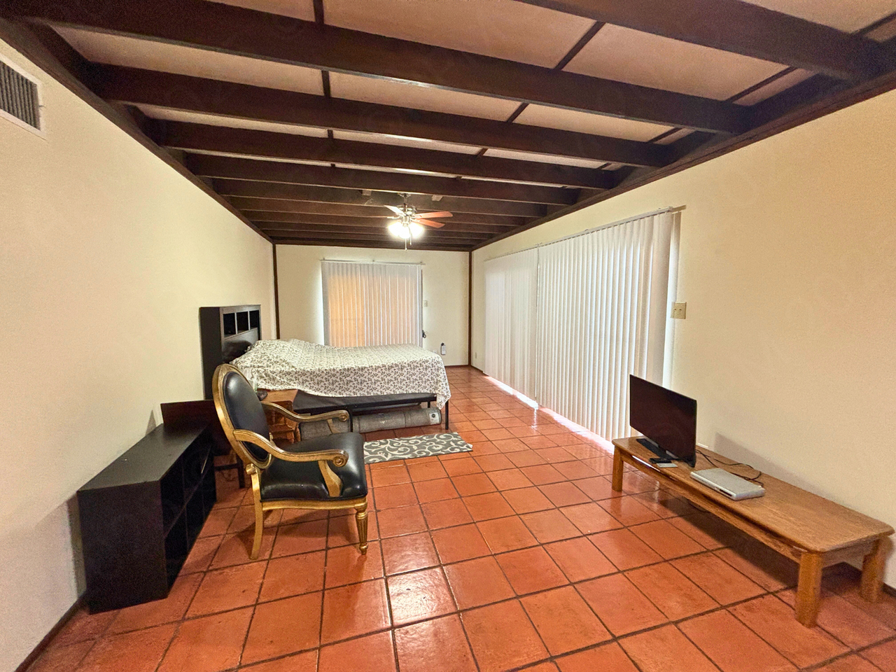 469 Pike Road - Photo 4 of 9