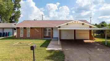 featured image of 2804 Se 47th St
