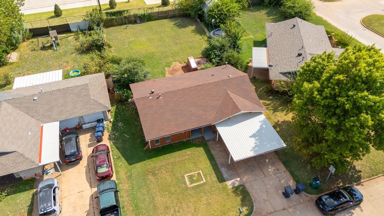 2804 Se 47th St - Photo 5 of 25
