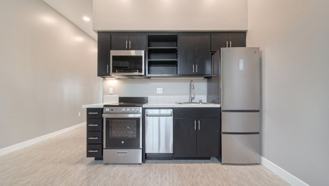 A20 Deco Flat Apts. - 2259 - Photo 1 of 1