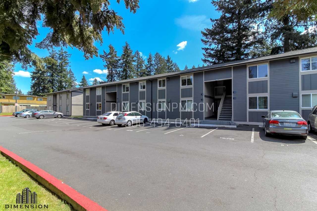 Greenwood II Apartments - Photo 3 of 9