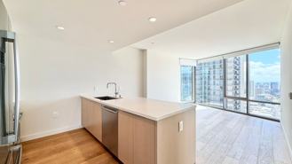 1001 Queen St #3315 - Photo 1 of 1