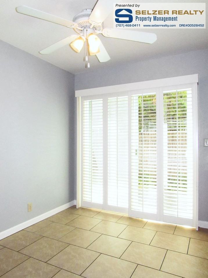 204 Main Cir - Photo 5 of 13
