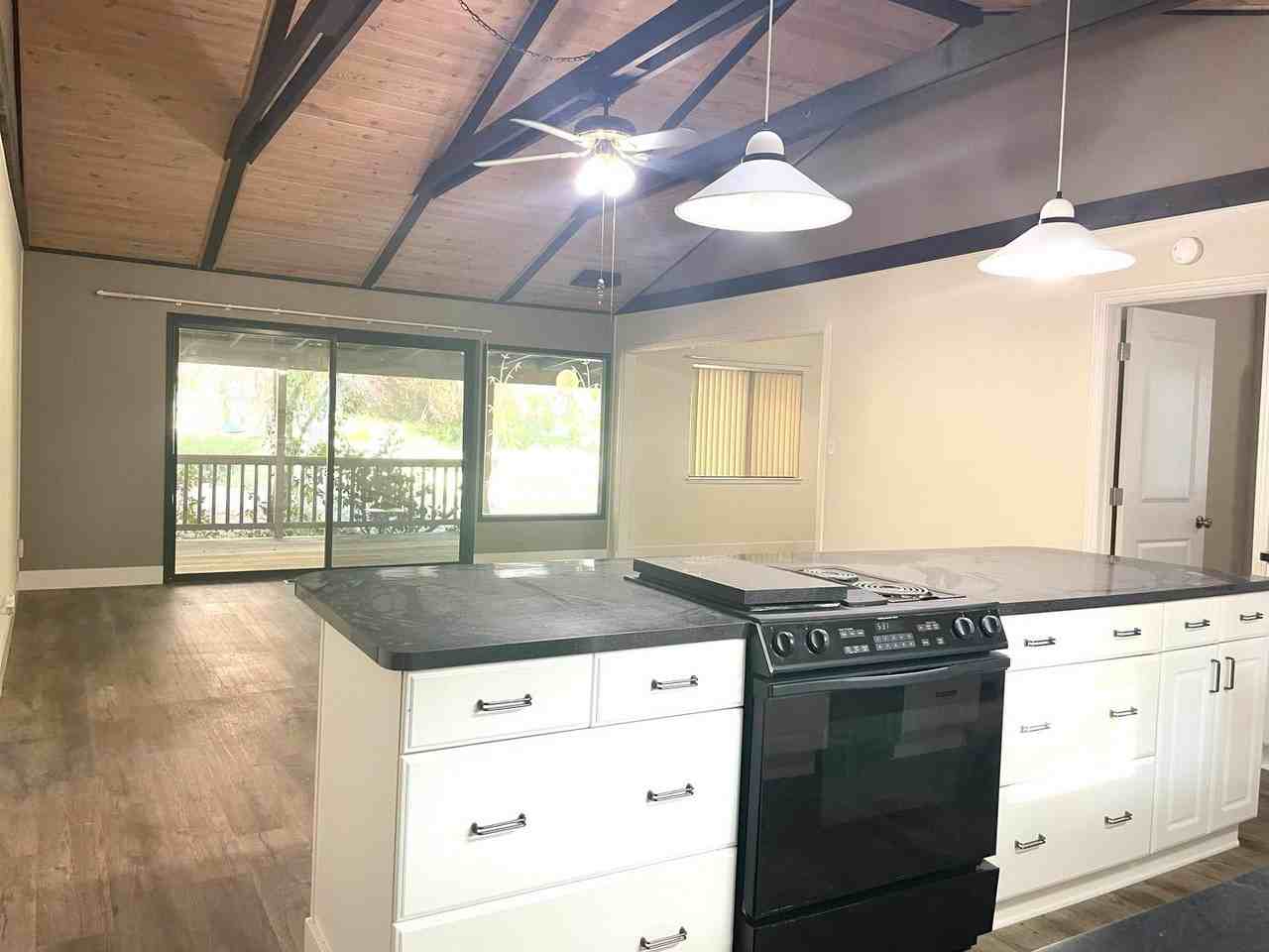 11619 Redwing Ct - Photo 5 of 26