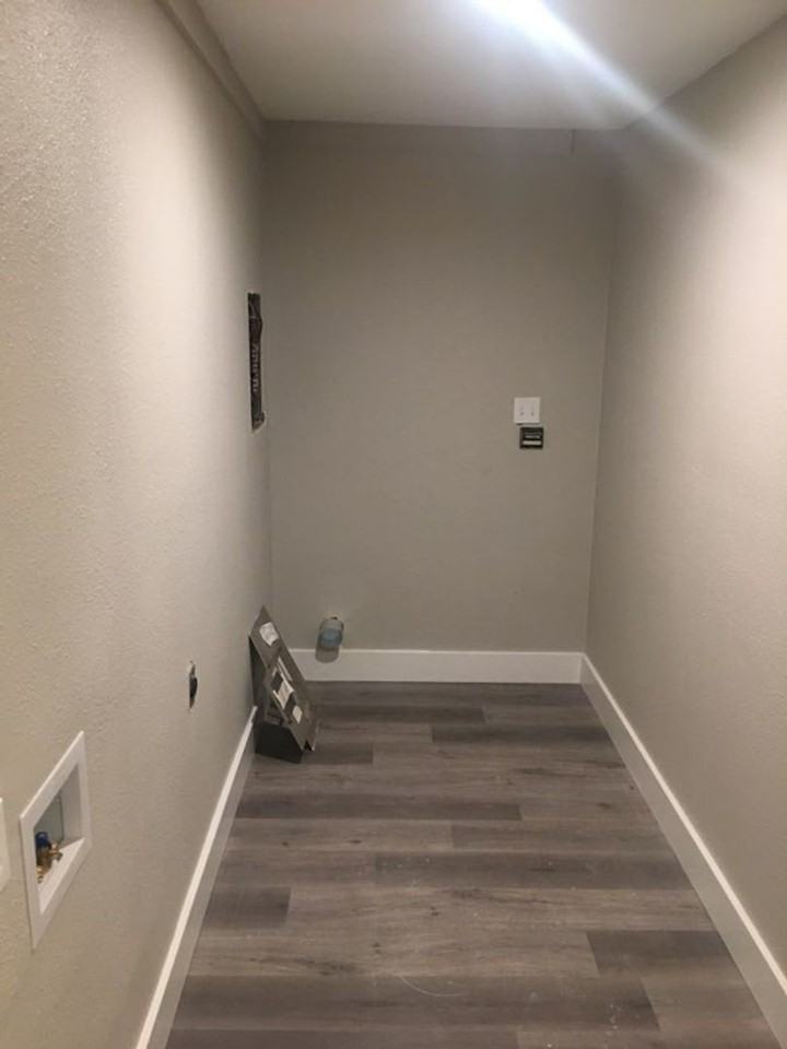 3160 Chatsworth Drive - Photo 5 of 18