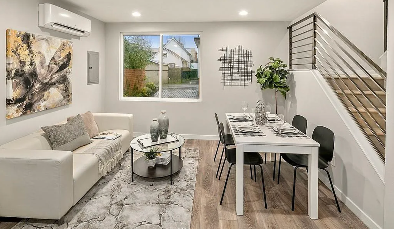 537 S Sullivan St #D - Photo 2 of 6